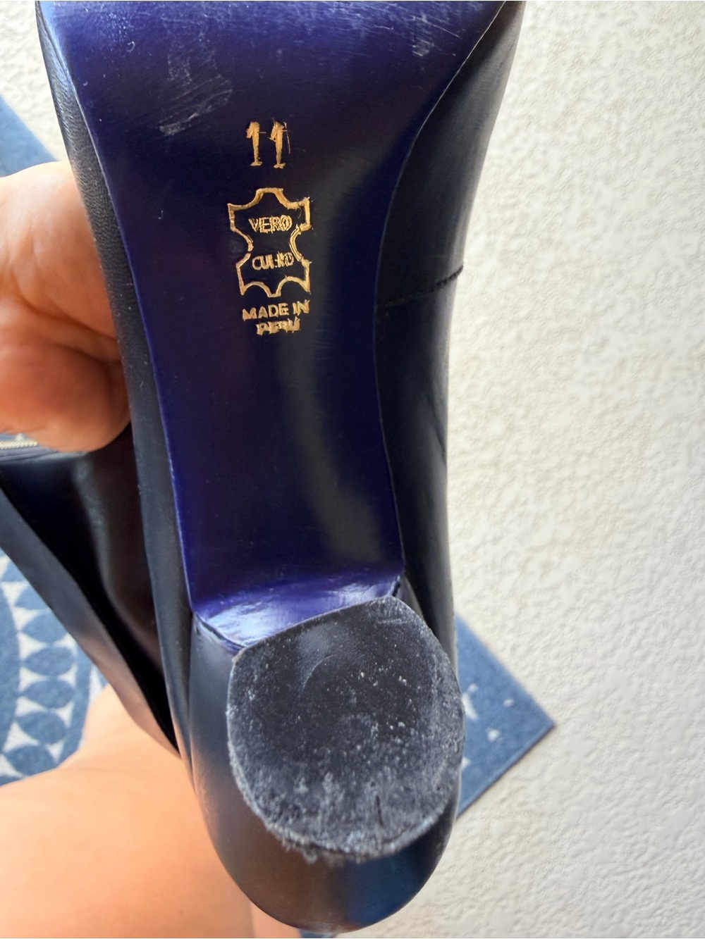 John Fluevog Black Leather Fold-Over Ankle Boots with Sculpted Heel - Picture 7 of 7